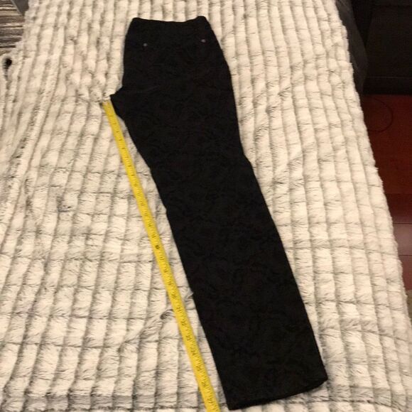 Paisley printed black skinny jeans - Picture 5 of 7